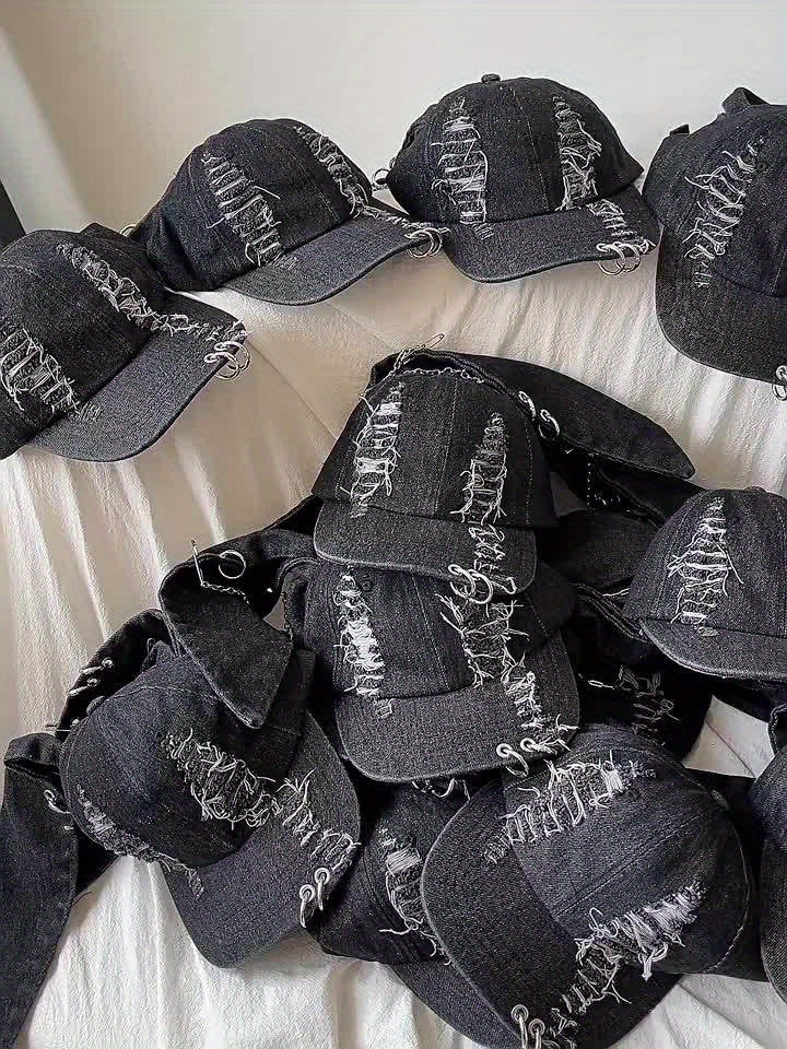 Gorra de Béisbol Punk Y2K con Orejas de Conejo - Estilo Audaz y Atemporal 🐰🖤