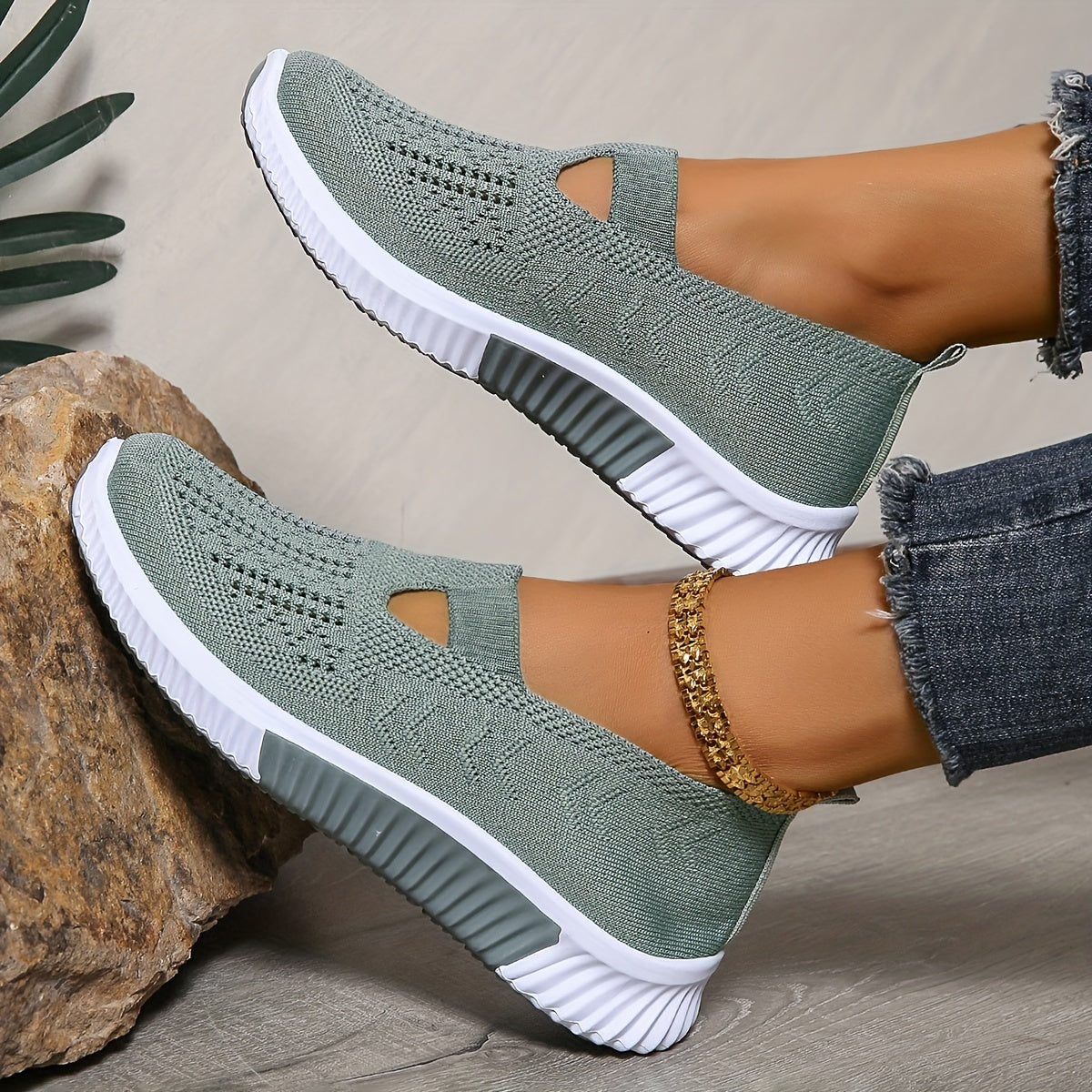Zapatillas informales sin cordones transpirables para mujer: zapatos para caminar de tejido de punto con suela de goma y plantilla de fibra superfina, diseño de punta lisa de caña baja, calzado cómodo para todas las estaci