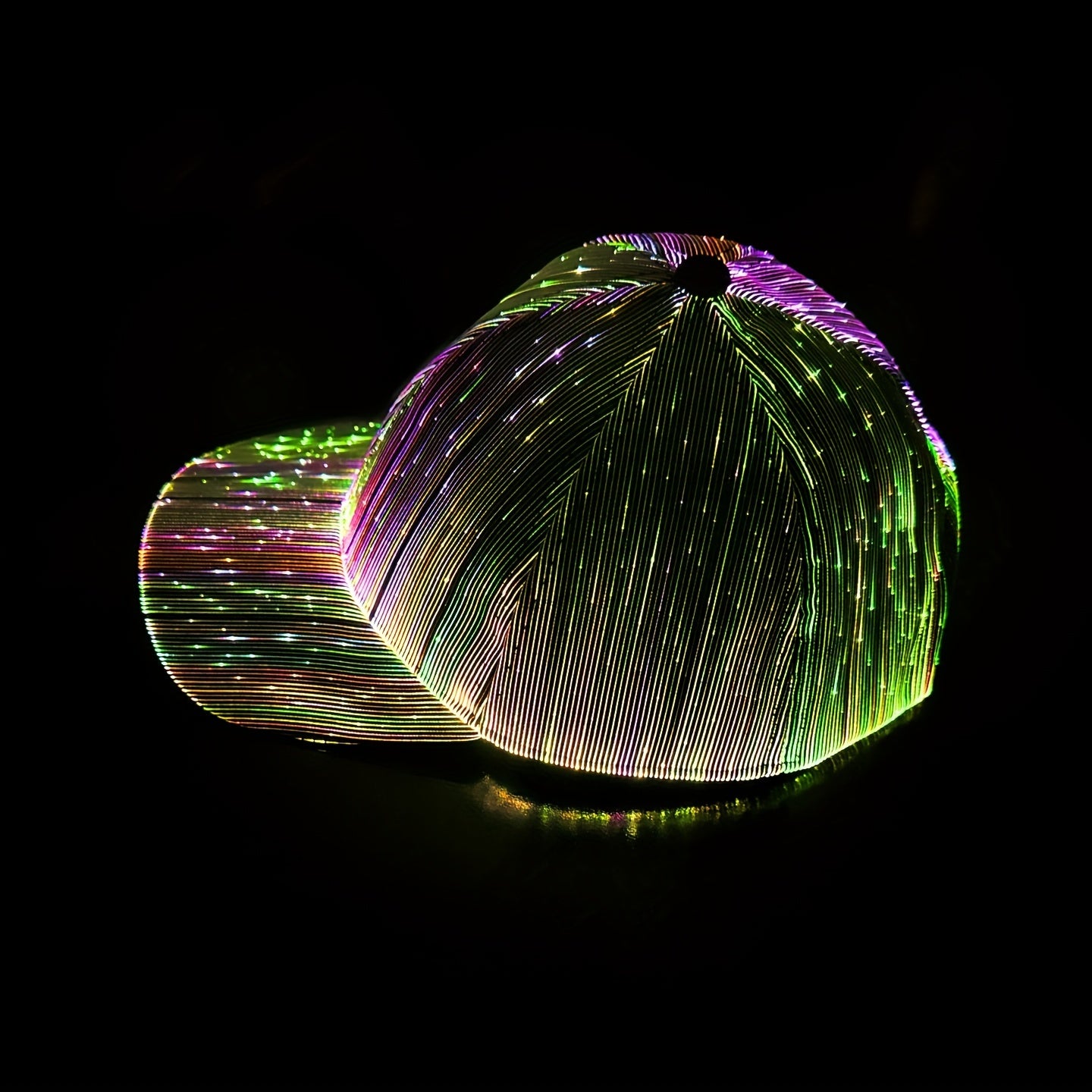 Gorra LED con Iluminación de 7 Colores – Recargable por USB, Ideal para Fiestas y Eventos