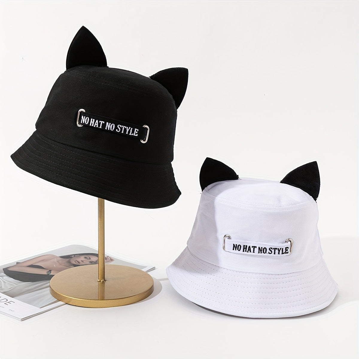 Gorra Bucket Negra con Orejas de Gato 3D y Estilo Funky 🐱✨