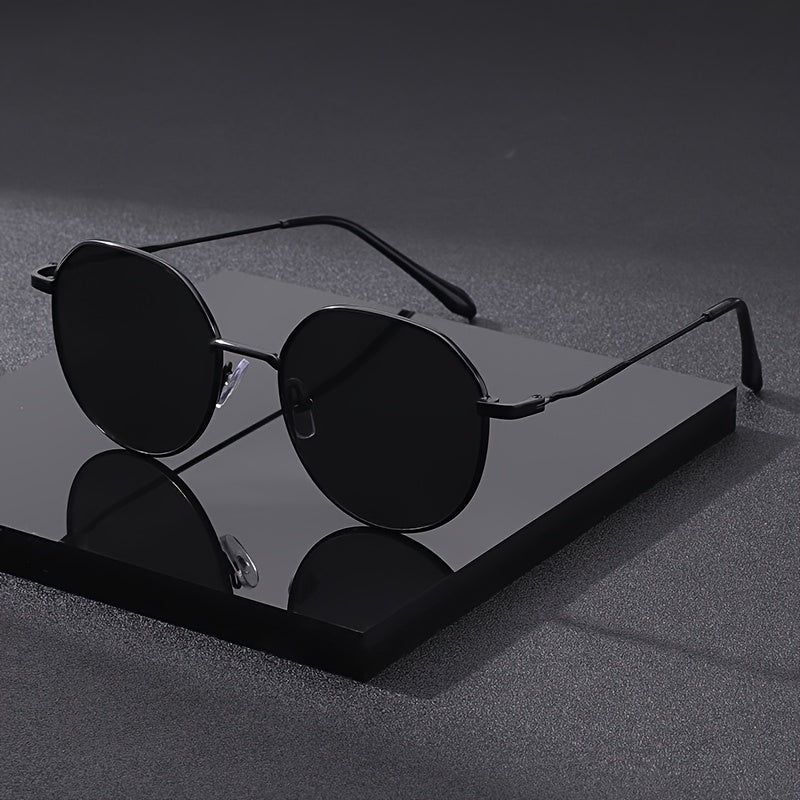 Gafas Vintage Redondas para Hombre – Montura Metálica Completa con Detalles en Dorado