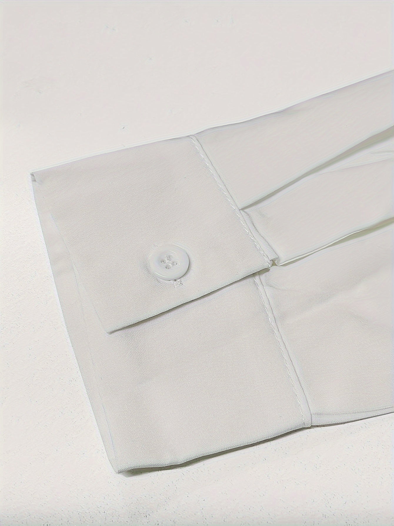 🐾 Camisa Casual con Estampado de Gatito – Bolsillo Frontal y Botones, Ideal para Primavera y Otoño