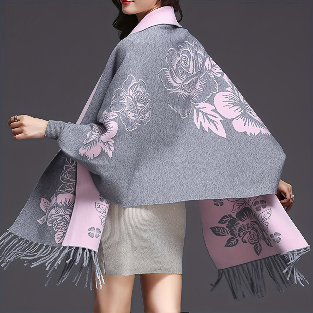 🧣 Chal Elegante de Jacquard con Flecos – Estilo Capa para Otoño e Invierno