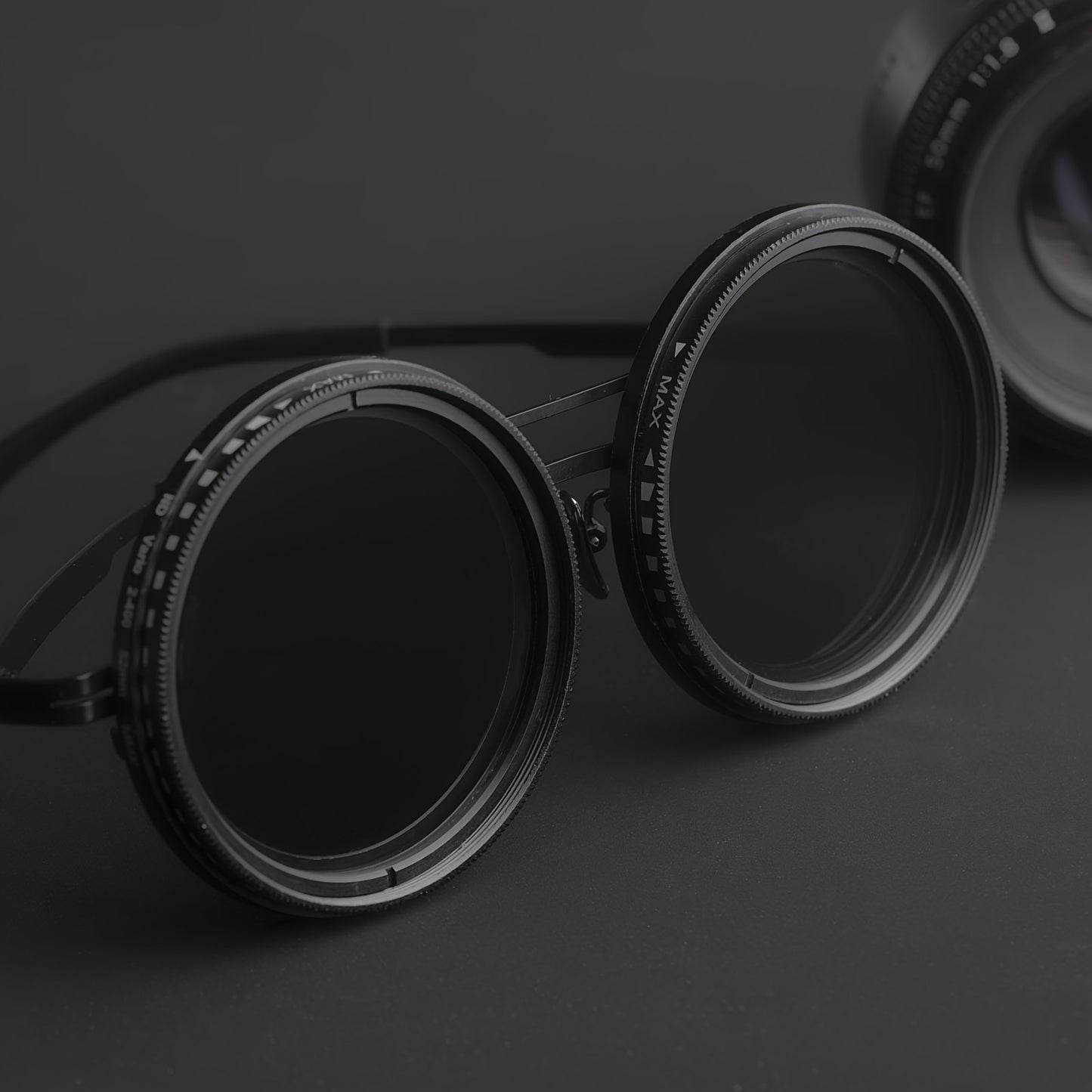 Gafas de Moda Unisex Estilo Cyberpunk con Ajuste Gradual y Rotación Continua, Filtro ND2-ND400 y Montura de Aleación de Aluminio