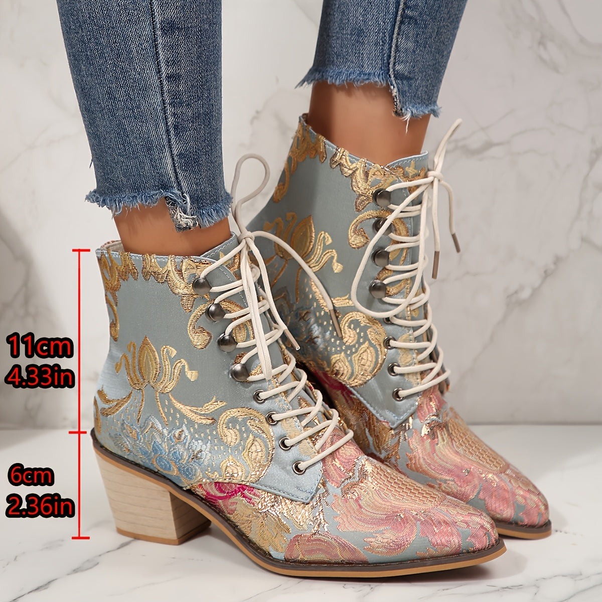🌹 Botines con Bordado Floral y Tacón Alto para Mujer – Encanto Europeo y Pasos con Personalidad 🌹