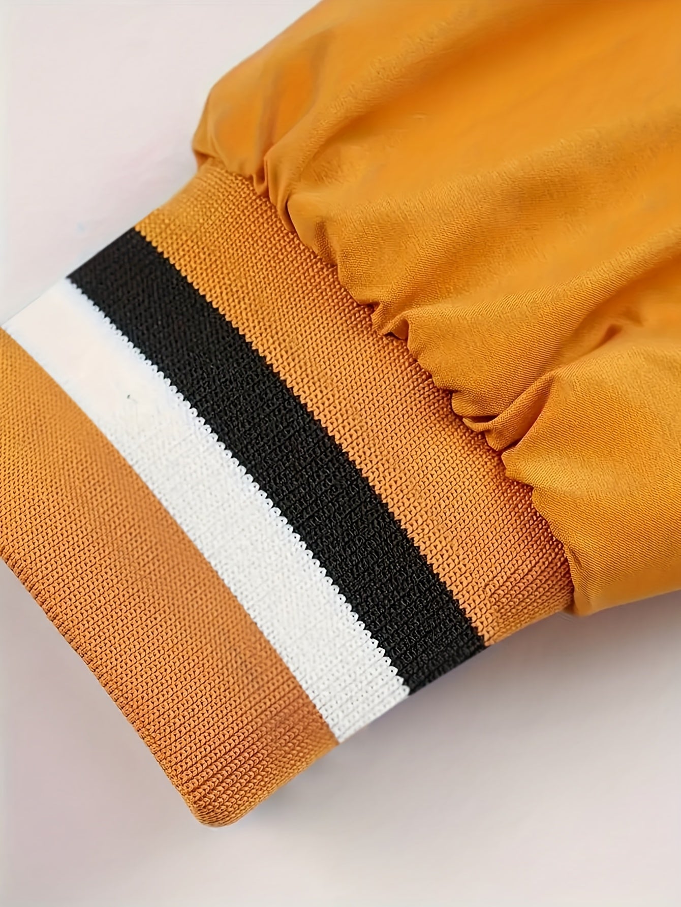 🧢 Chaqueta Casual para Hombre con Rayas – Estilo Bomber con Cuello Baseball