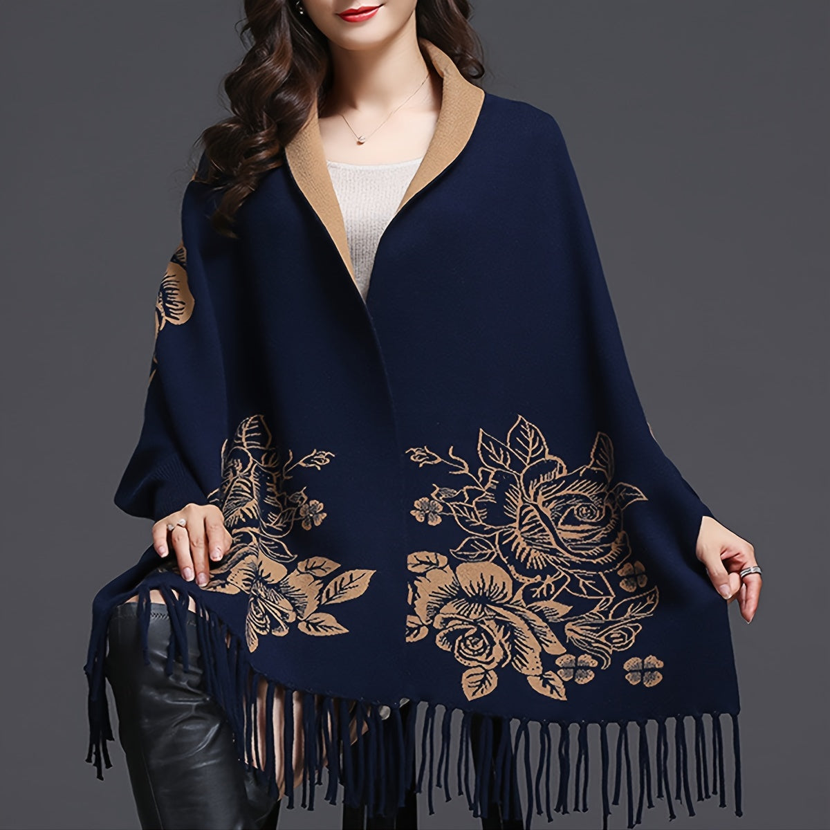 🧣 Chal Elegante de Jacquard con Flecos – Estilo Capa para Otoño e Invierno