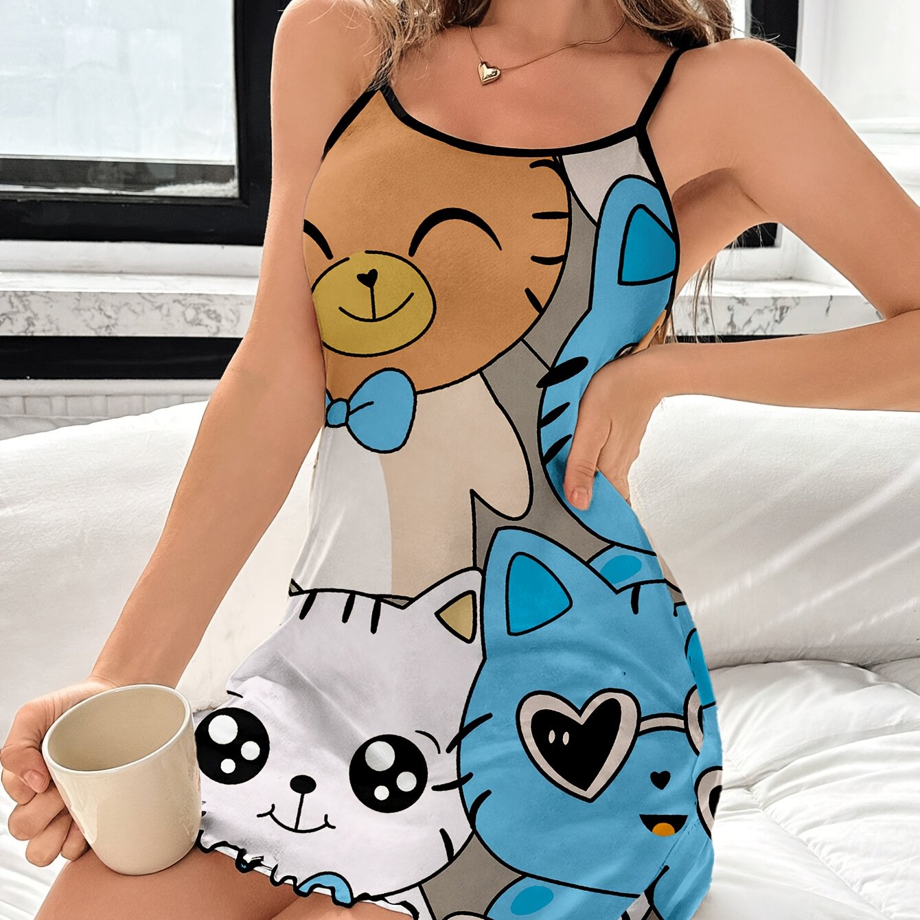 Camisón de Gato Estampado – Dulzura y Comodidad en un Solo Look 🐱🌈