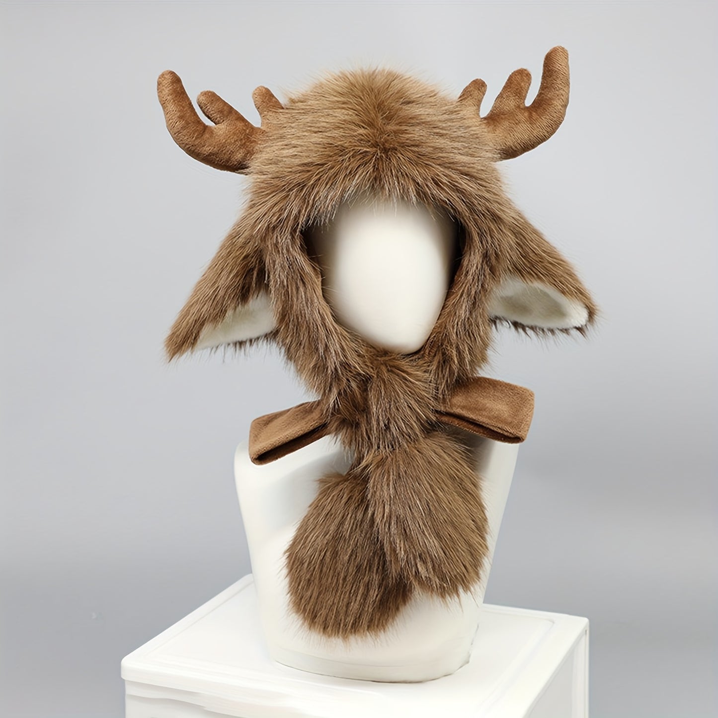 Gorro Invernal con Cornamenta de Alce - Diseñado para Festividades y Disfraces 🦌❄️